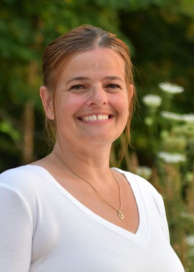 Angie Hoven